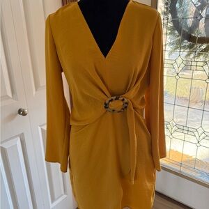 Topshop Mustard Long Sleeve Dress with Ring Detail Size 6 Elegant and Trendy